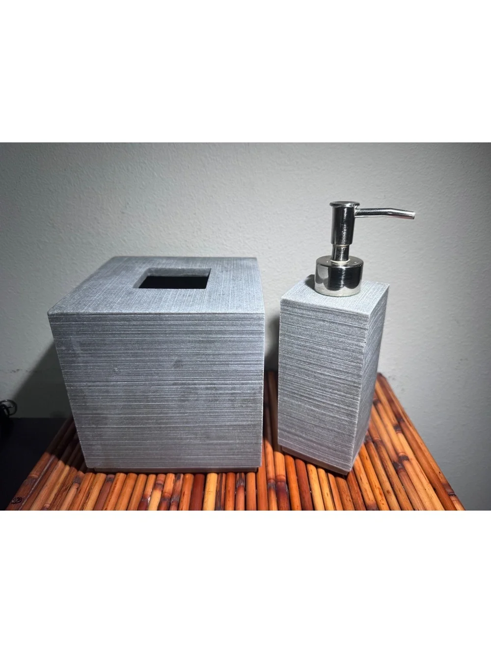 2 Pc Silver Resin Bathroom Set Tissue Box Cover Soap Dispenser Brushed Finish